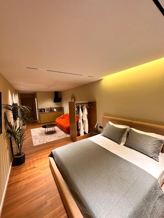 Aia Suites & Apartments Tirana Exterior foto